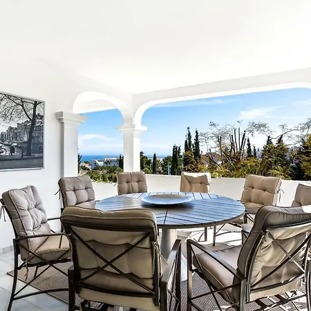 Luxury With Garden, Pool And Jacuzzi By Varenso Holidays فيلة ماربيا