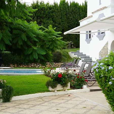 Luxury With Garden, Pool And Jacuzzi By Varenso Holidays * ماربيا