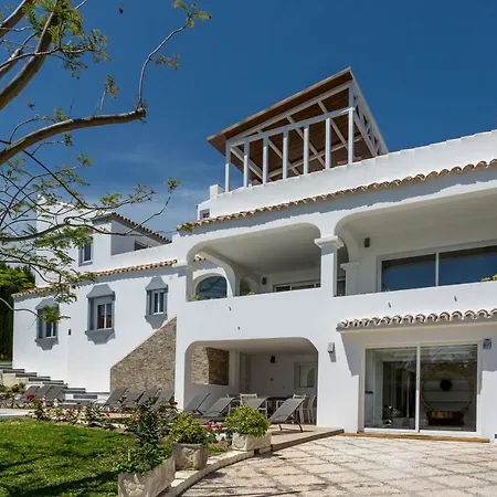 Luxury With Garden, Pool And Jacuzzi By Varenso Holidays וילה מארבלה